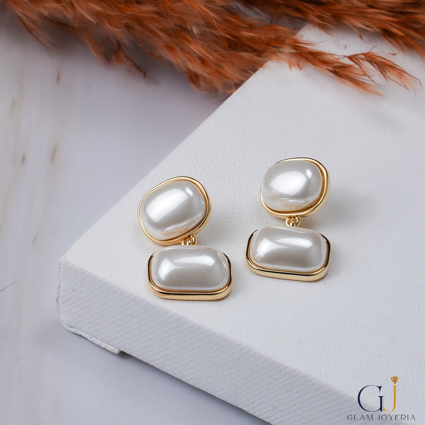 Doublet pearl