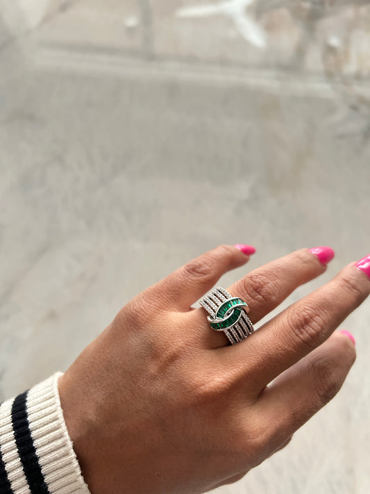 Emerald swirl