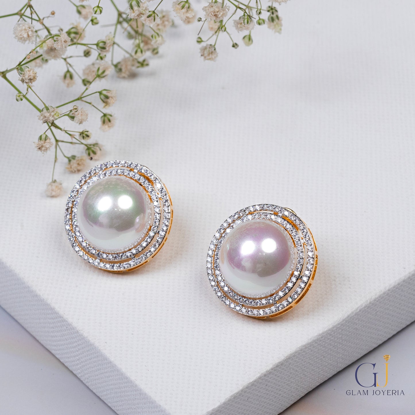 Huge Pearl Tops