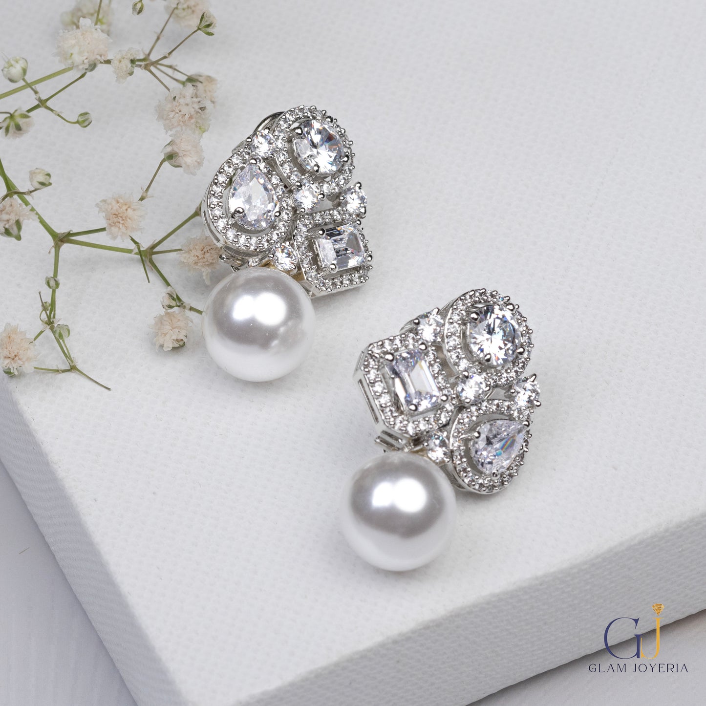 Cocktail pearl drop Earrings