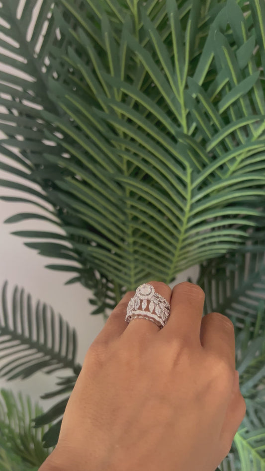 Mounted Cocktail ring